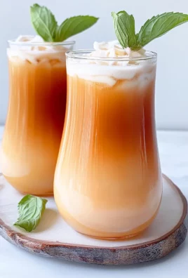 Coconut Macaron Thai Iced Tea