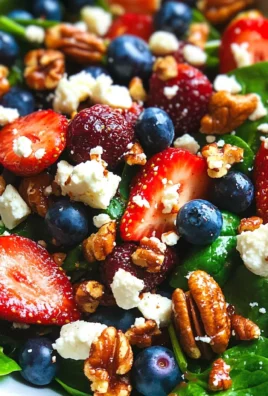 15-Minute Strawberry Spinach Salad
