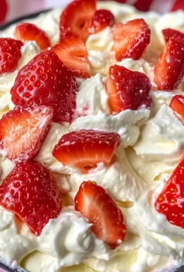Strawberry Cheesecake Salad Recipe