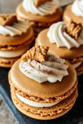Pumpkin Pie Macarons