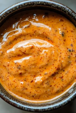 Chipotle Sauce with Garlic and Sour Cream