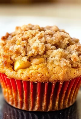 Small Batch Apple Pumpkin Streusel Muffins