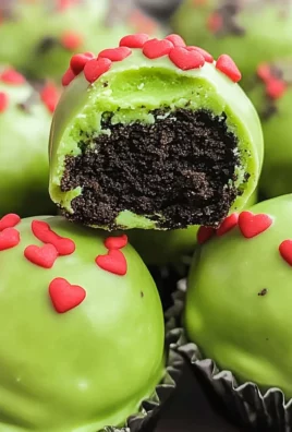 Grinch Oreo Balls
