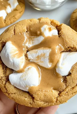 Fluffernutter Cookies (Peanut Butter and Marshmallow Cream)