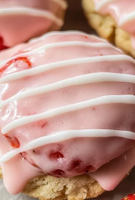 Strawberry Cookies