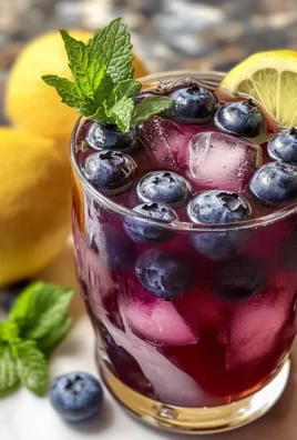 Fresh Blueberry Tea – A Refreshing Twist on Iced Tea