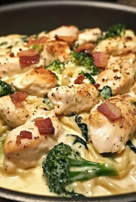 Indulgent One-Pot Garlic Butter Chicken Alfredo with Spinach, Bacon & Broccoli
