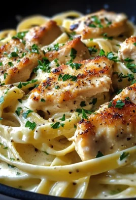 One Pot Garlic Parmesan Chicken Alfredo